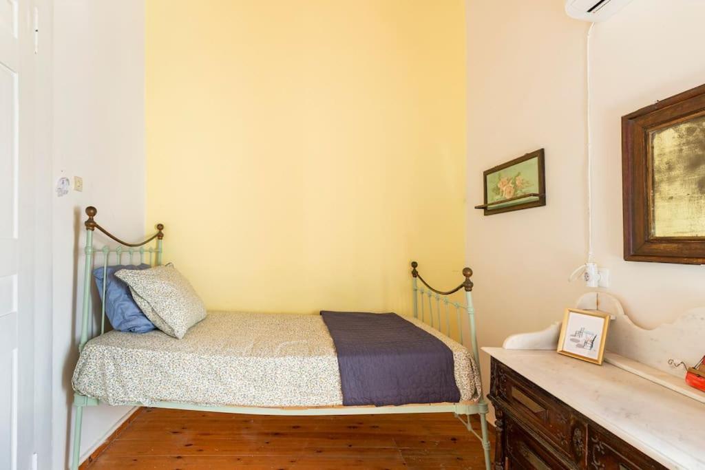 Traditional House At Koroni Near Beach Luaran gambar
