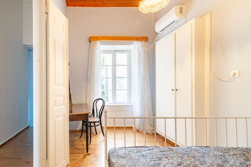 Traditional House At Koroni Near Beach Luaran gambar