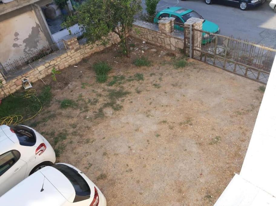 Traditional House At Koroni Near Beach Luaran gambar