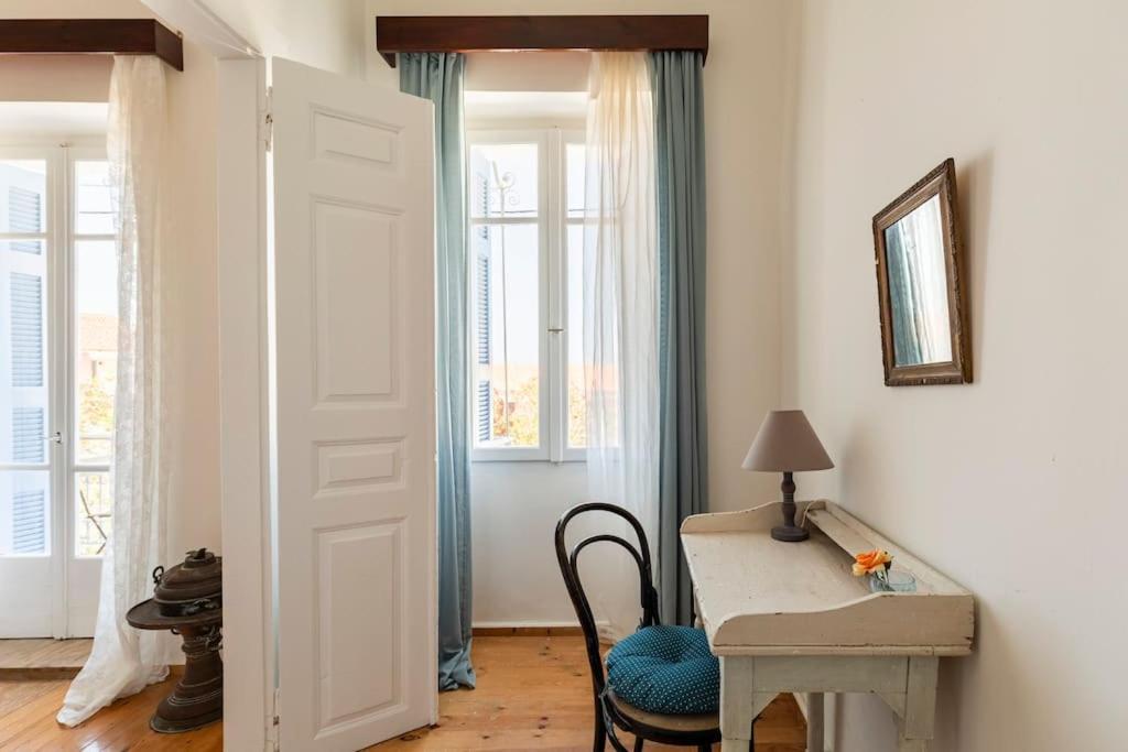 Traditional House At Koroni Near Beach Luaran gambar